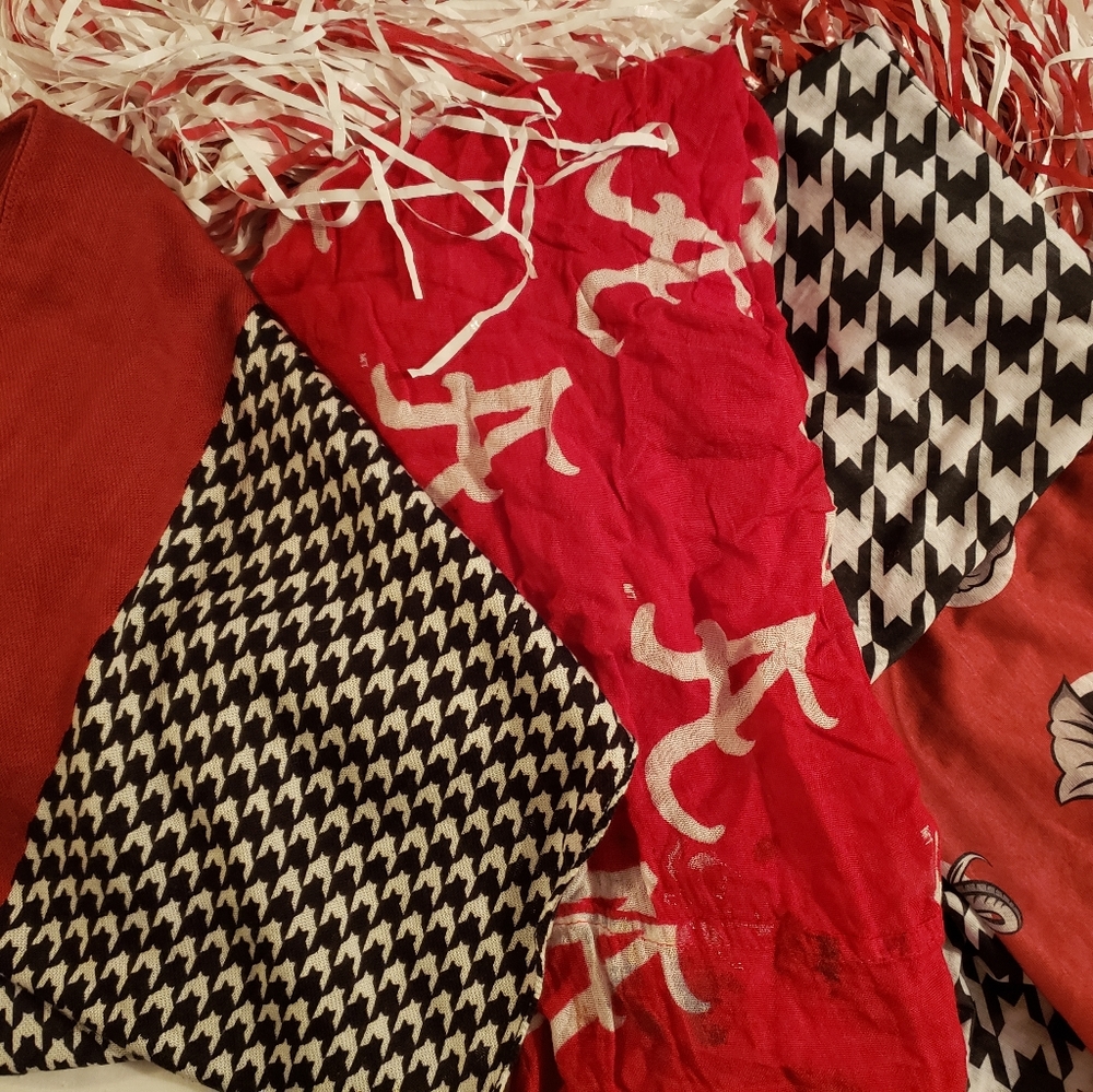 3 Alabama Endless Scarves